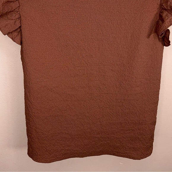 Size 8/10 Brown Textured Ruffle Blouse Neutral Stretch Lightweight Mock Neck - Picture 7 of 12